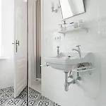 La Passion Interdite Bed & Breakfast 4*