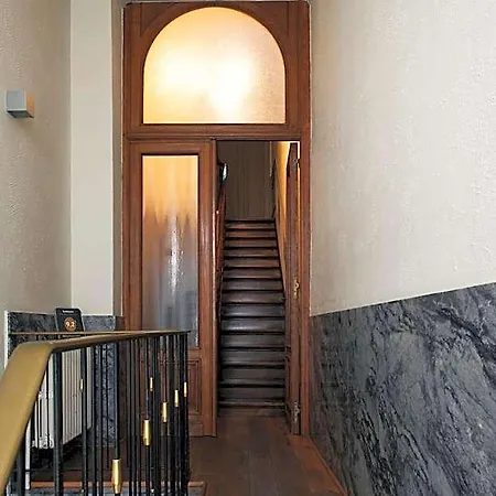 La Passion Interdite Bed & Breakfast