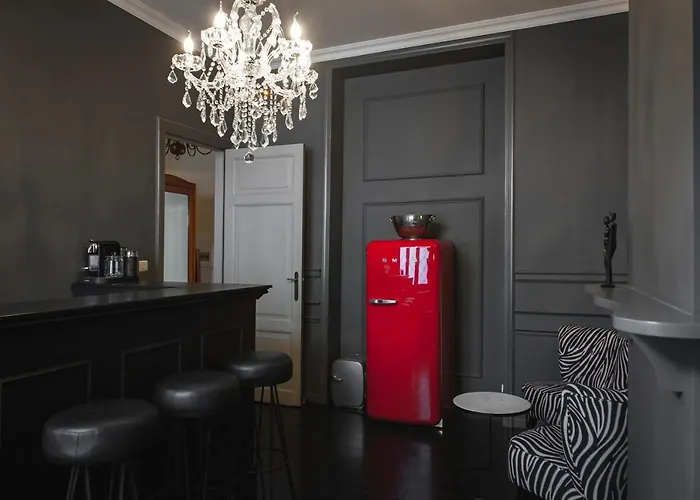 La Passion Interdite 4*